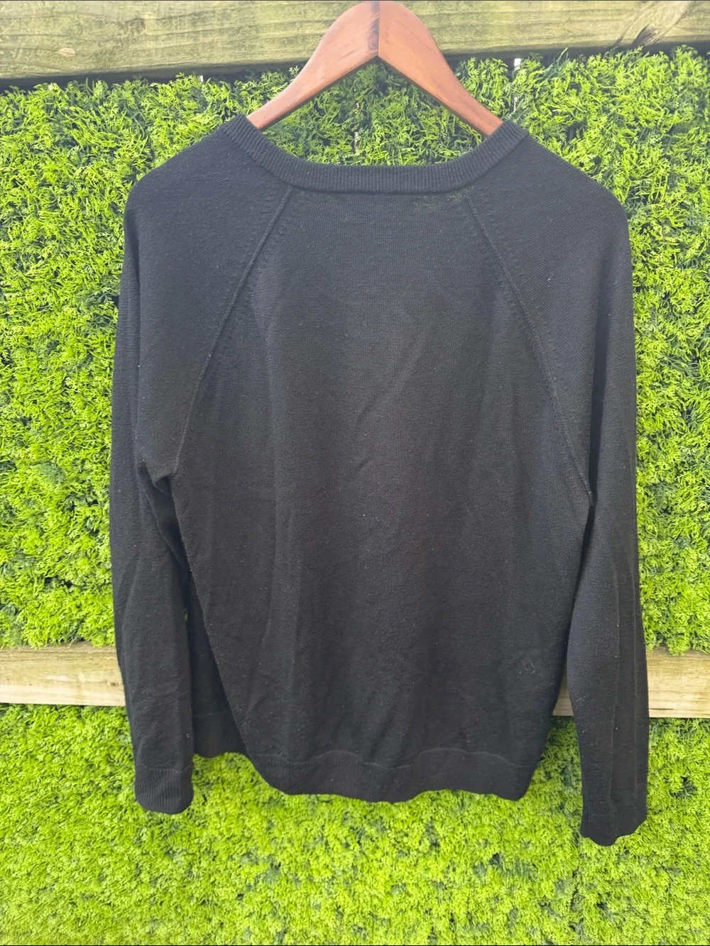 Banana Republic Men's Black 100% Merino Wool Crewneck Pullover Sweater